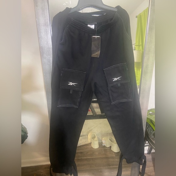 Please read! Reebok Cardi b Pants - Picture 3 of 4